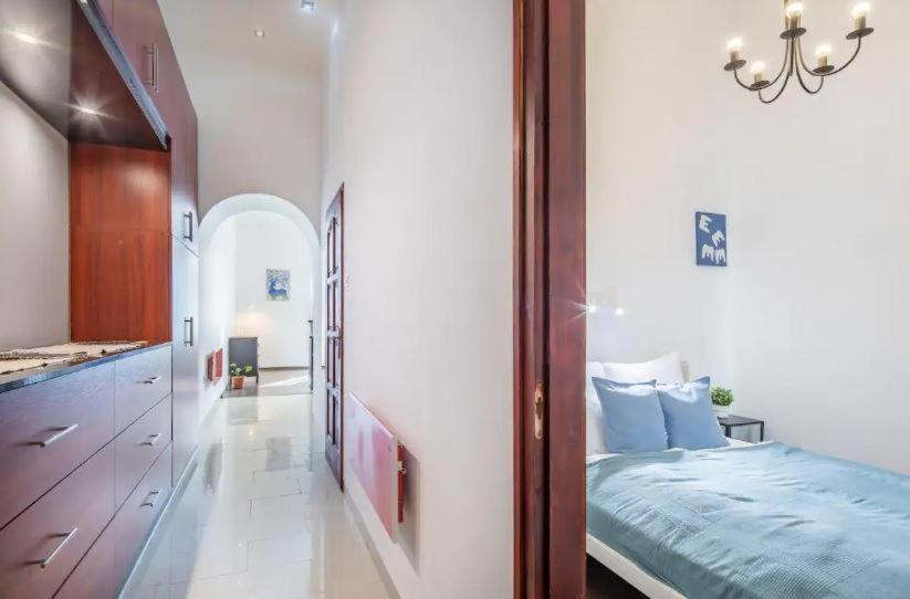 Buday Apartment Close To The Castle Budapest Exteriör bild