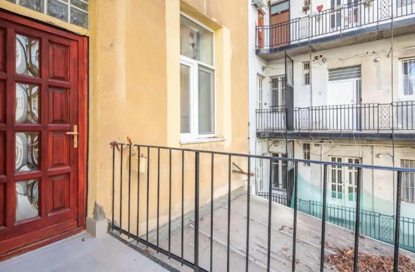 Buday Apartment Close To The Castle Budapest Exteriör bild
