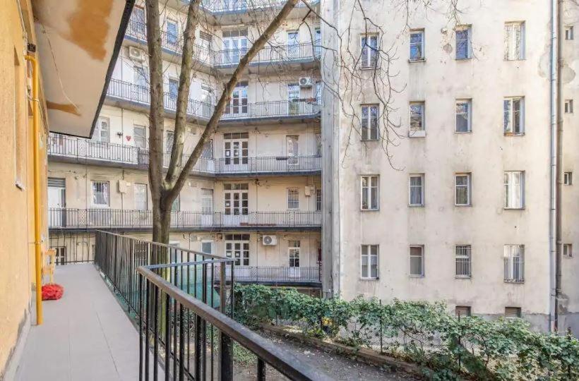 Buday Apartment Close To The Castle Budapest Exteriör bild