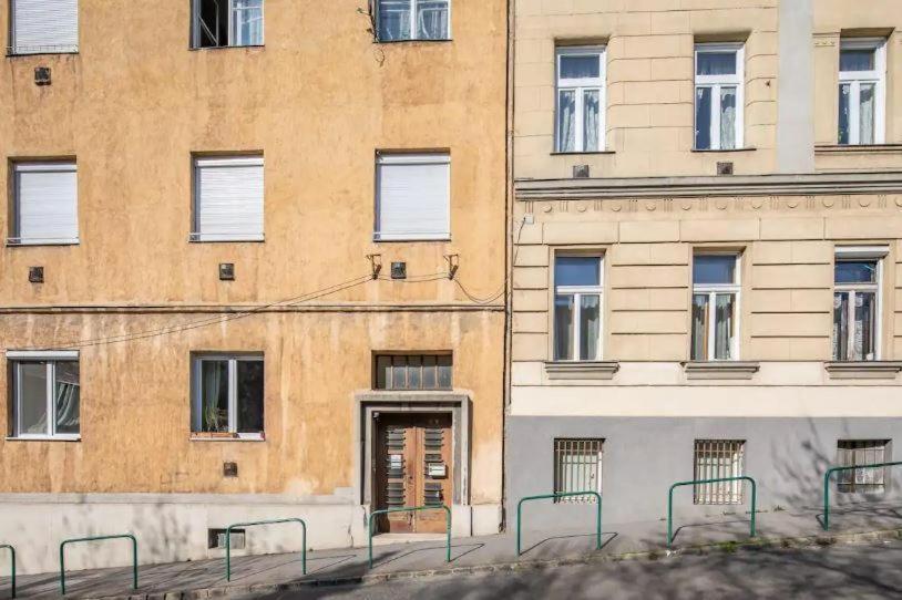 Buday Apartment Close To The Castle Budapest Exteriör bild